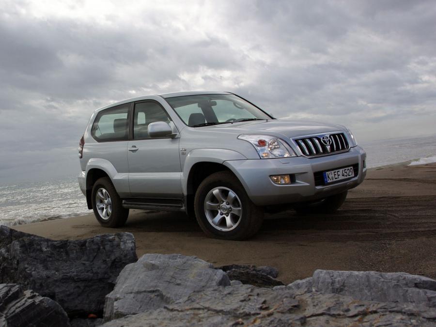 Toyota Land Cruiser Prado 120 3-Door 2003 года  (фото 26 из 29)